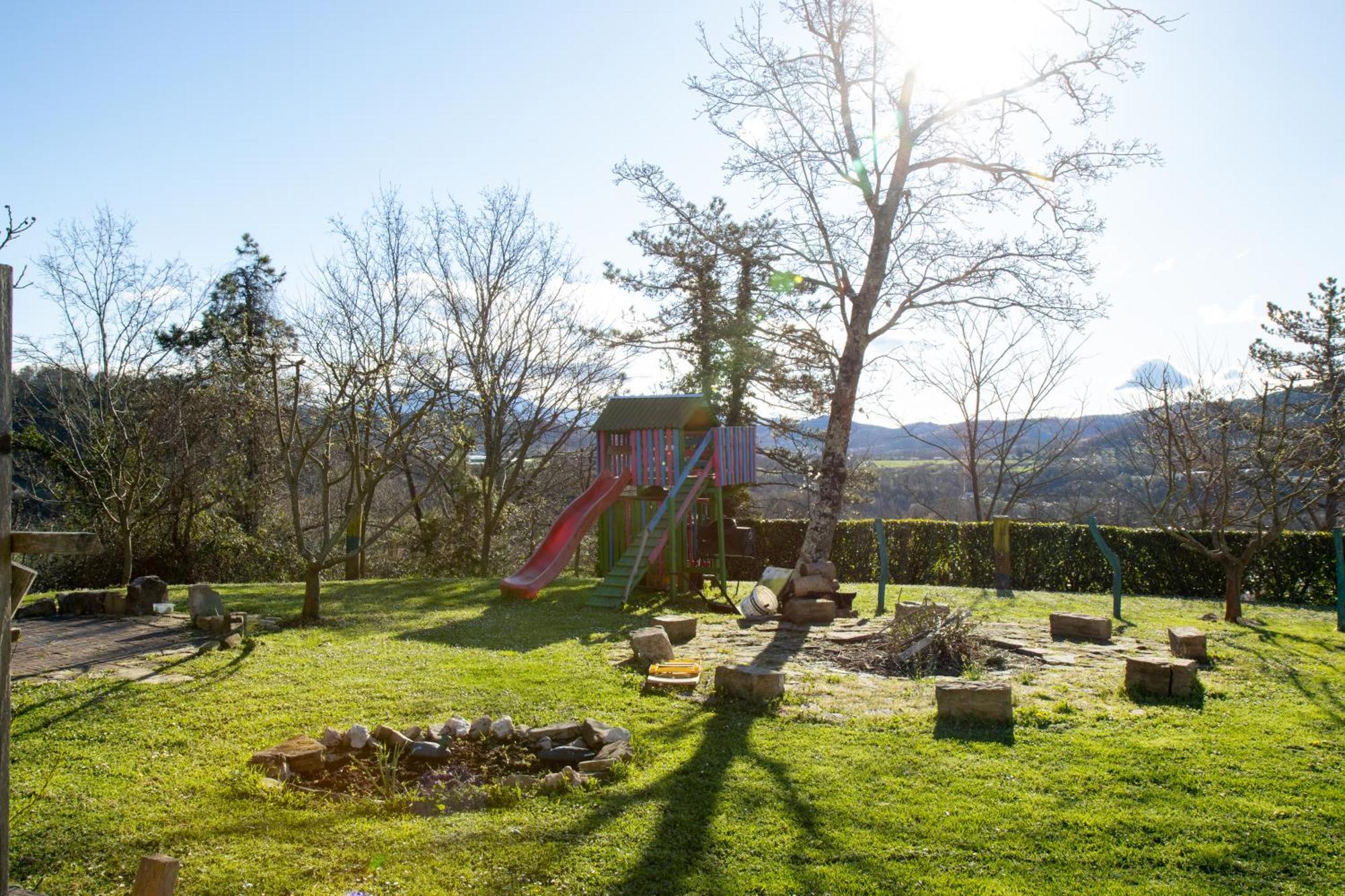 Farm Stay Synergia - Hiden Treasure พาซิน ภายนอก รูปภาพ